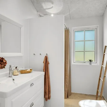 Gedda - From The Sea By Interhome Feriehus